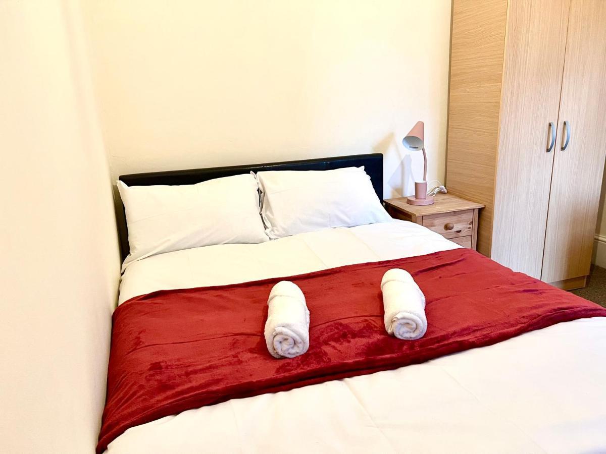 Aldgate Holiday Rooms London Exterior foto