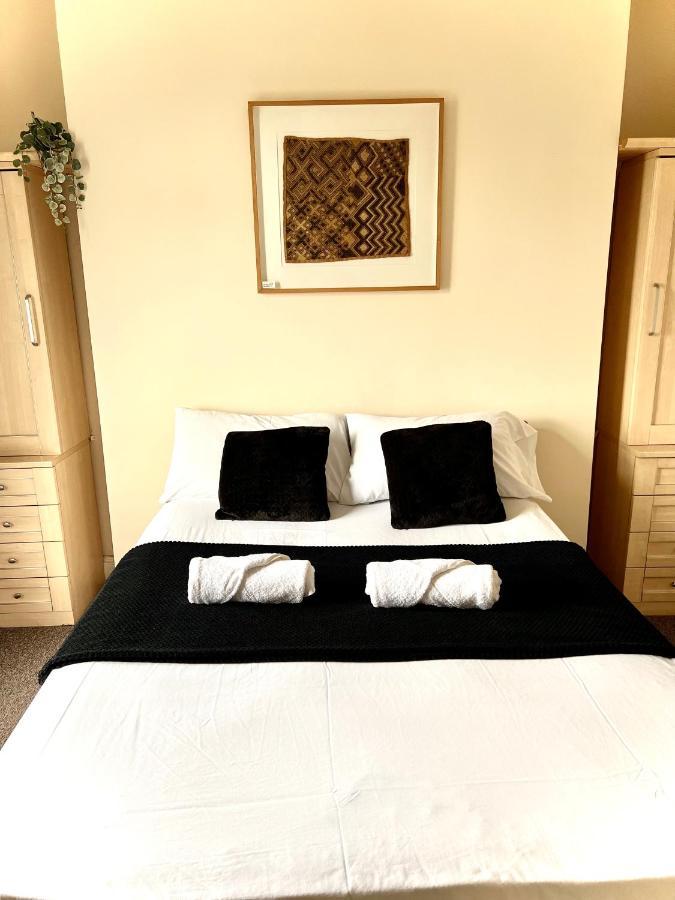 Aldgate Holiday Rooms London Exterior foto